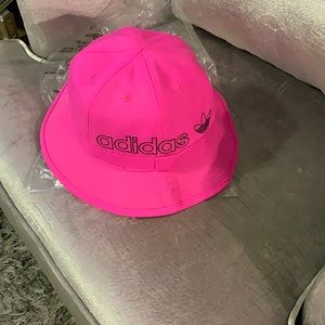 New with tags Adidas Hot Pink Bucket Hat